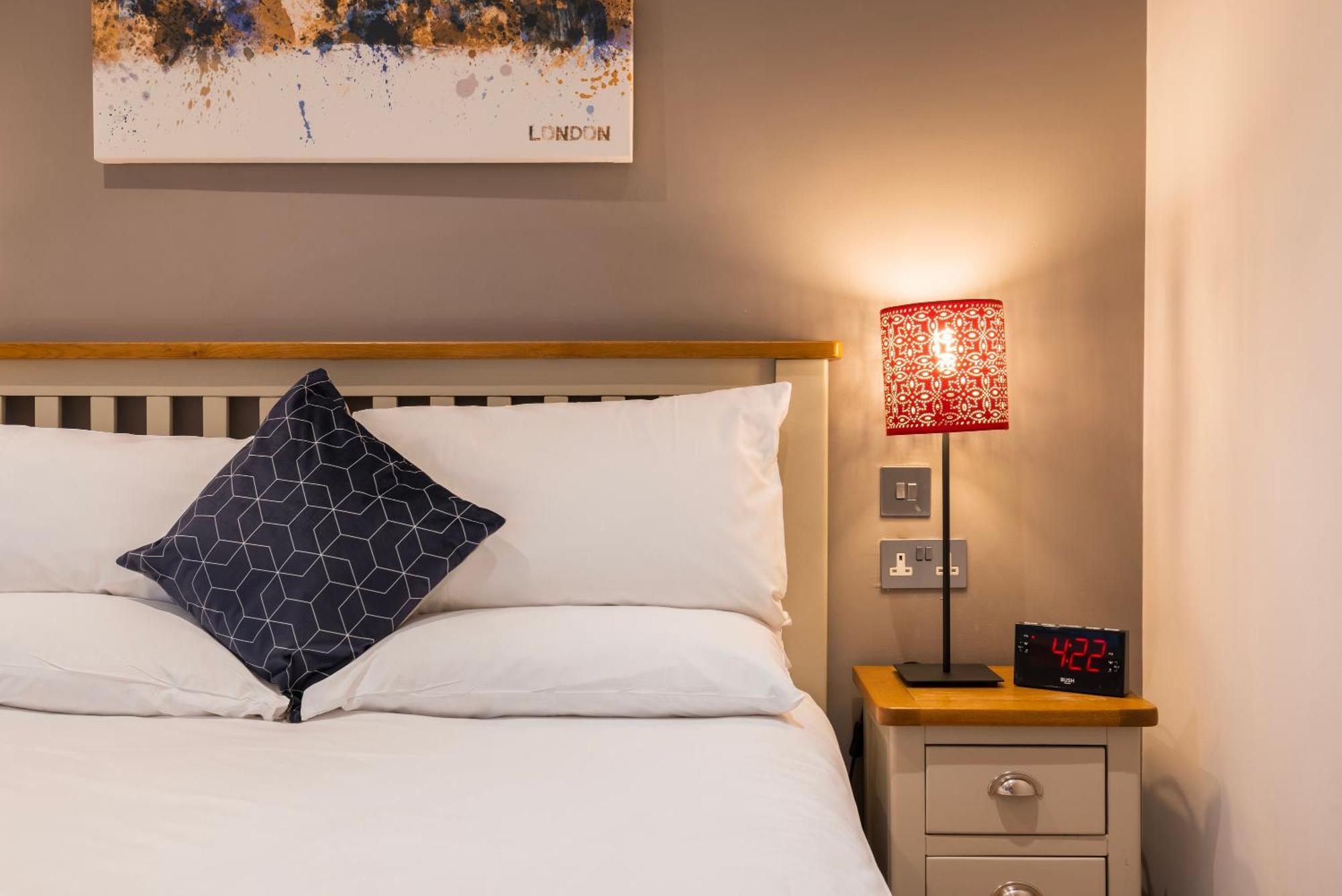 Barbican Serviced Apartments By Lovelystay لندن المظهر الخارجي الصورة