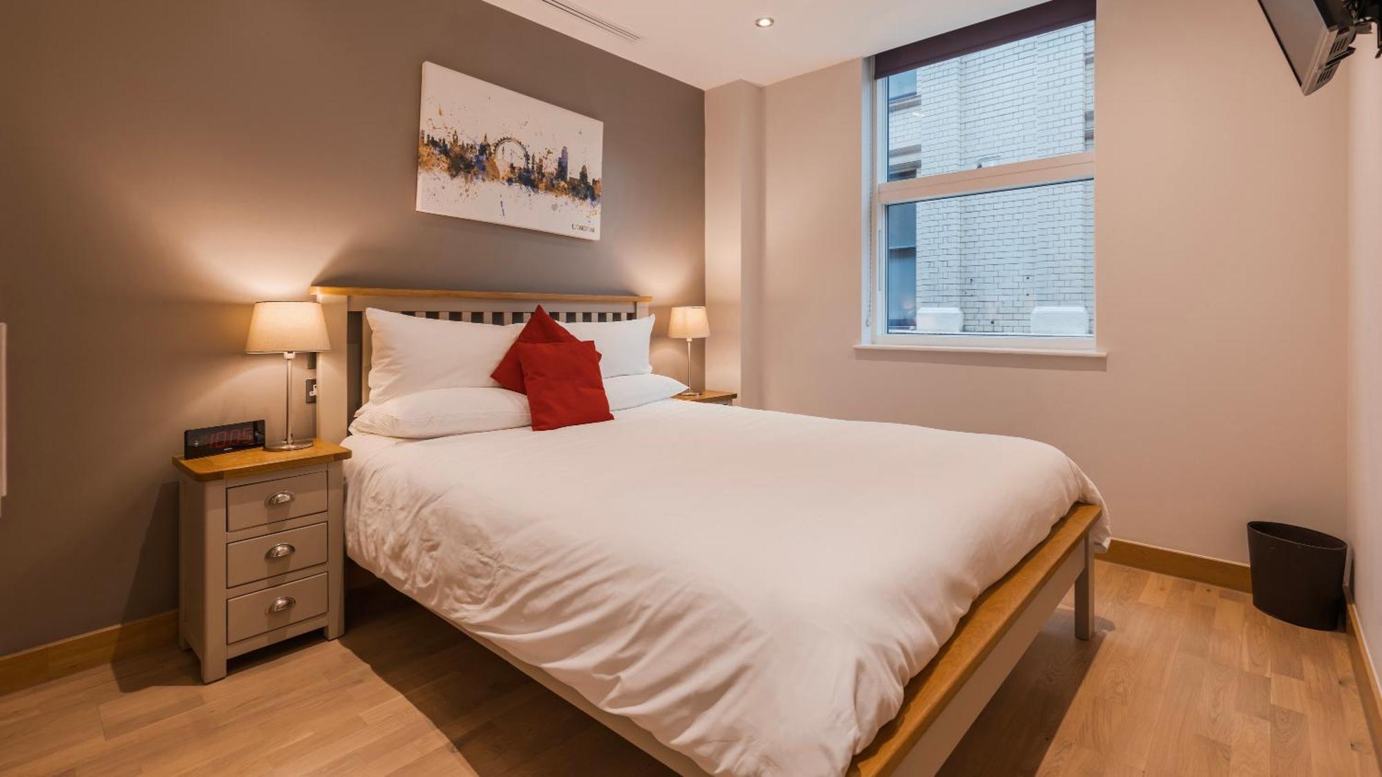 Barbican Serviced Apartments By Lovelystay لندن المظهر الخارجي الصورة