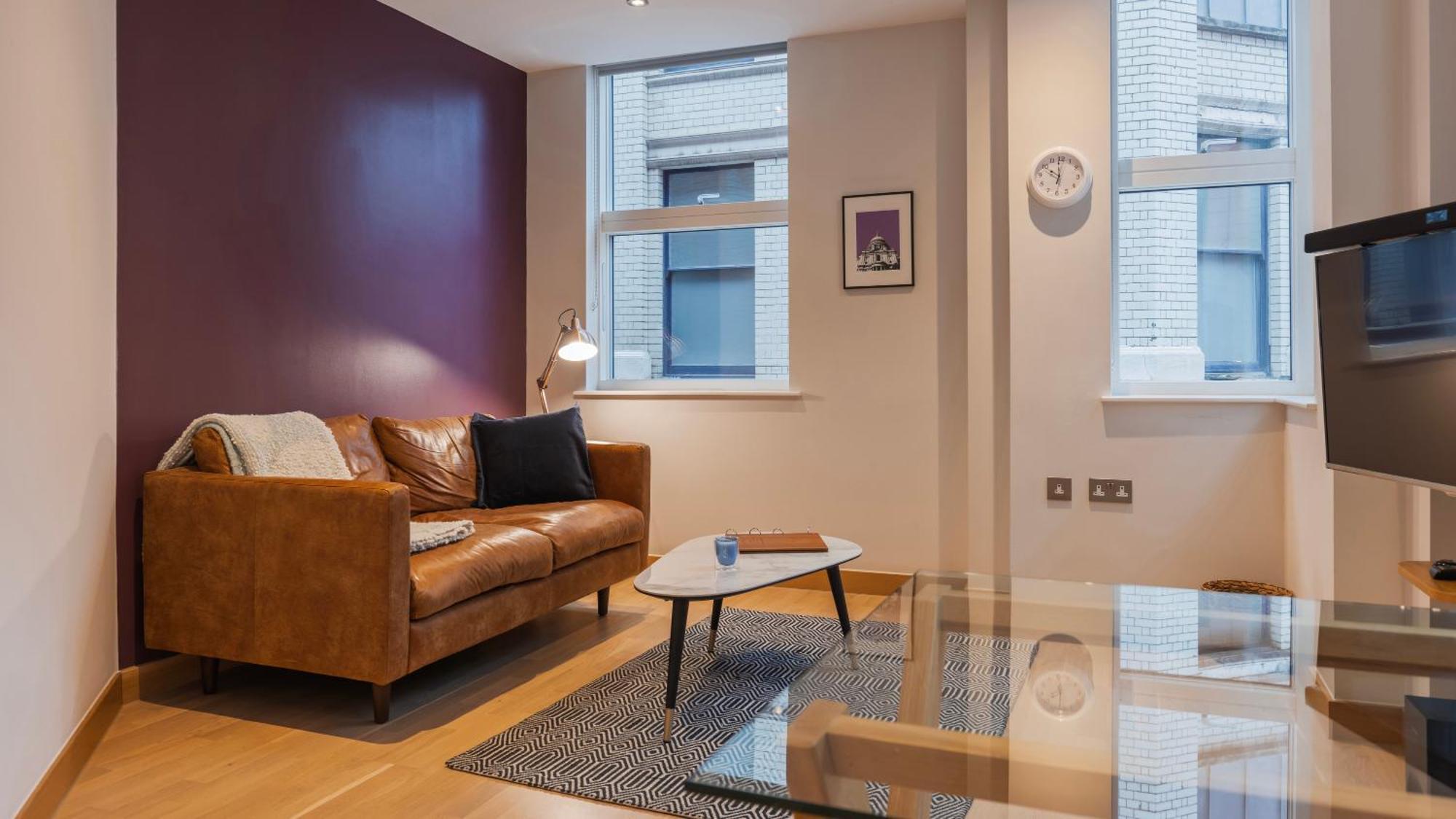 Barbican Serviced Apartments By Lovelystay لندن الغرفة الصورة